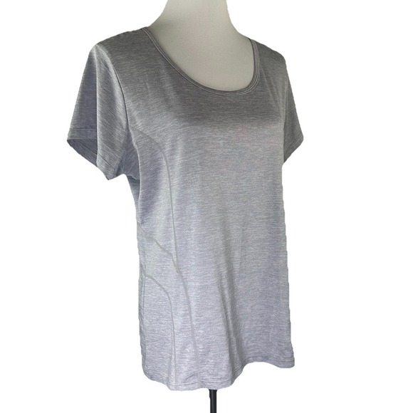 Reebok Tops - Reebok Grey Short Sleeve Top Casual Activewear Performance Workout Women's XL